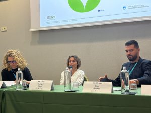 Dr. Kutnar participating in the panel discussion